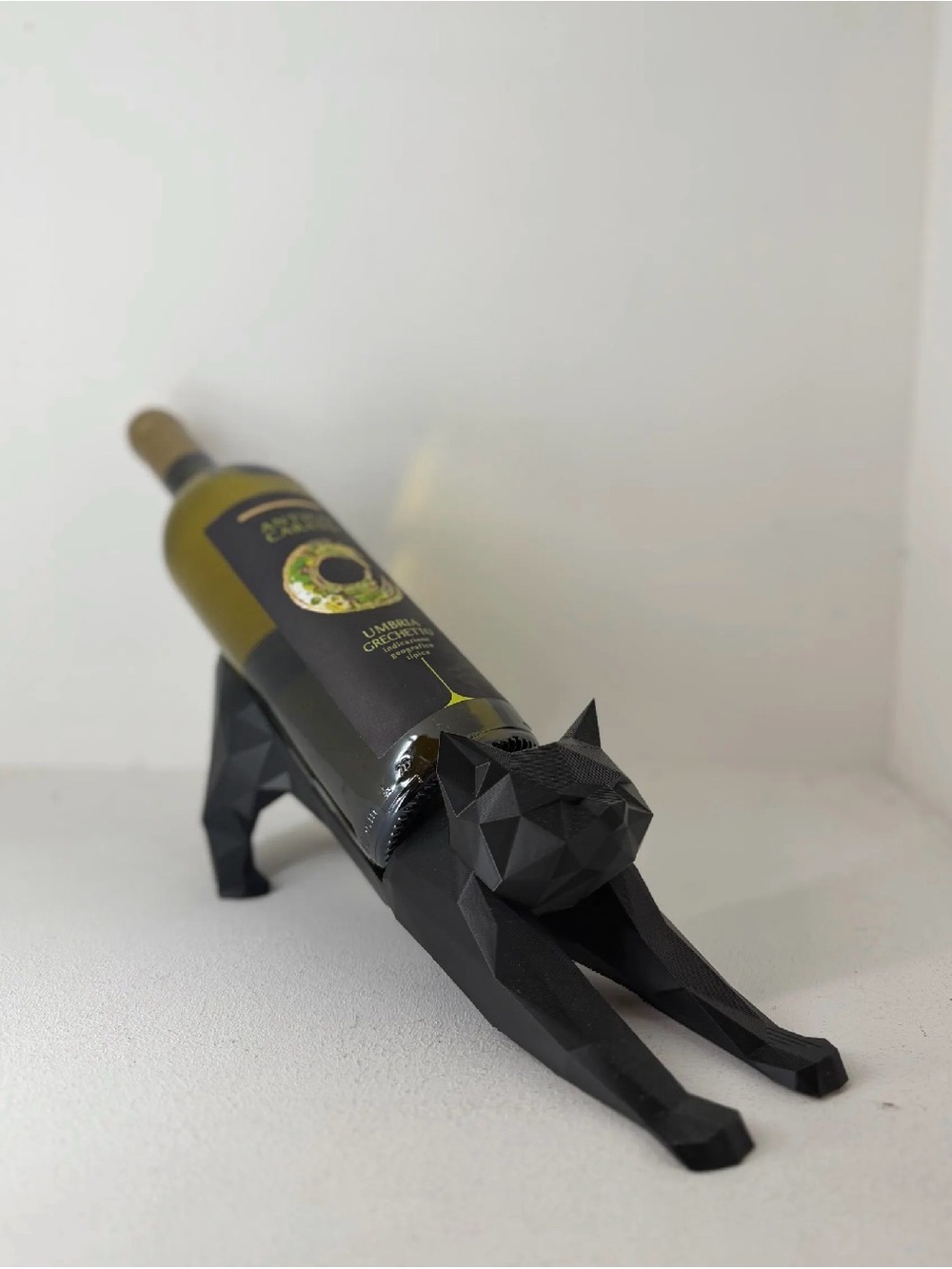 Black Geometric Cat Wine Bottle Holder - Decorative Pet-Themed Display